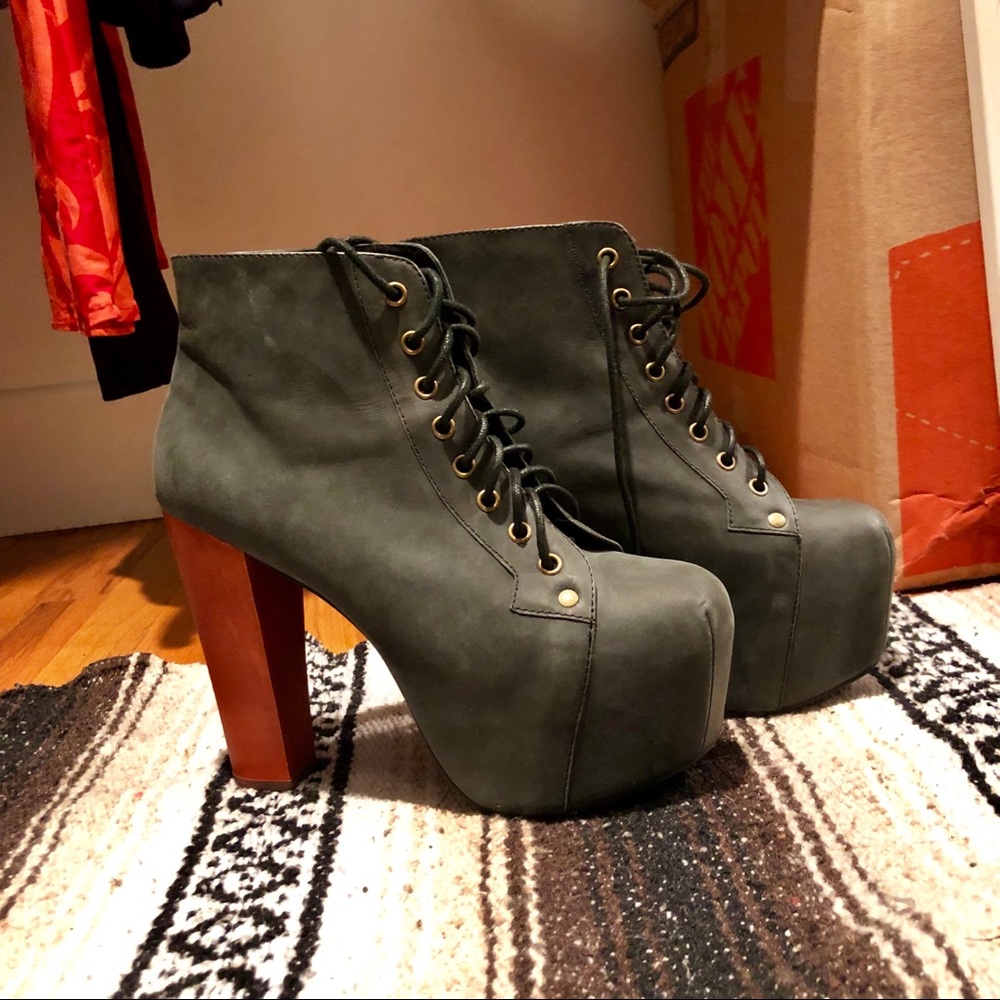 Leather Litas